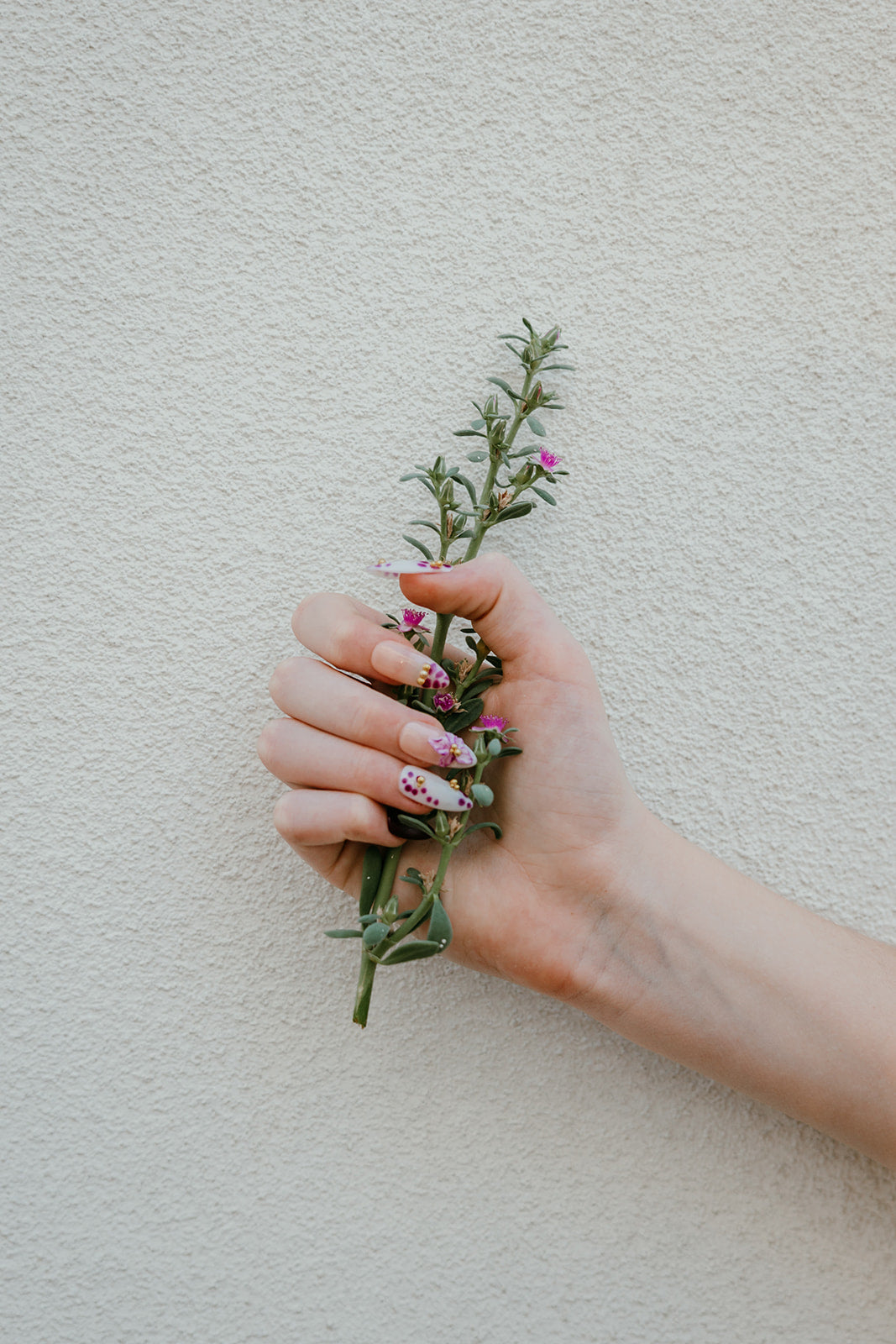 Emirati Essence - Nail Addict
