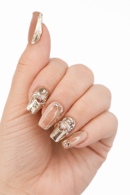 Sama - Nail Addict
Sama luxury press on nails by Nailaddict UAE reusable glossy gel manicure