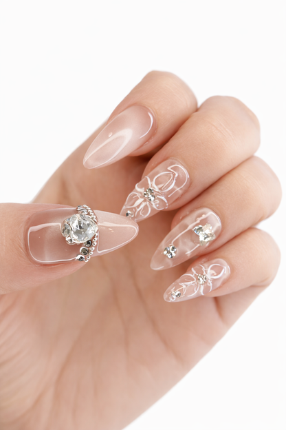 Noor - Nail Addict