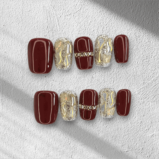 Zaina - Nail Addict
Zaina luxury press on nails by Nailaddict UAE reusable glossy gel manicure