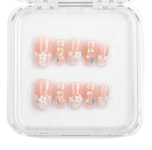 Selina sheer pink and white short square press-on nails set, elegant.